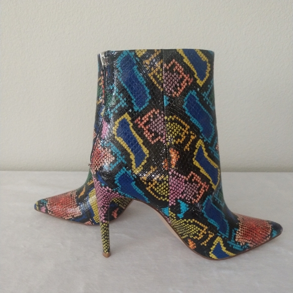 STEVE MADDEN WOMENS BOOTIES - Picture 5 of 12